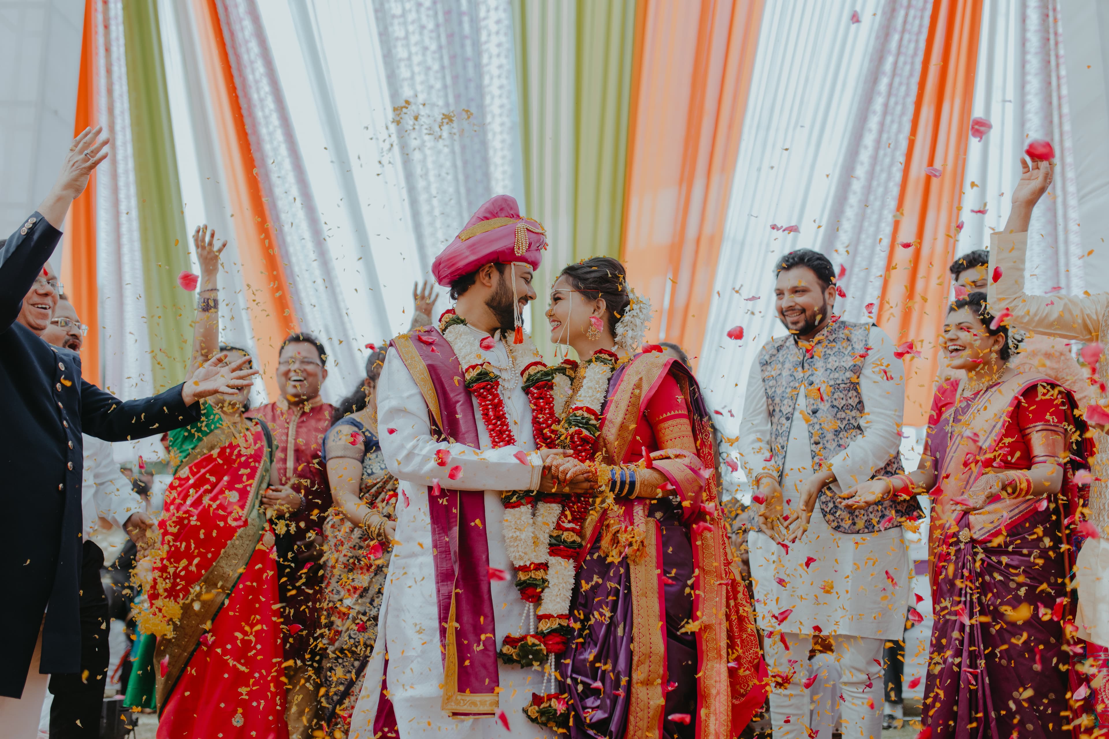 Zoomin Framez Hero Background